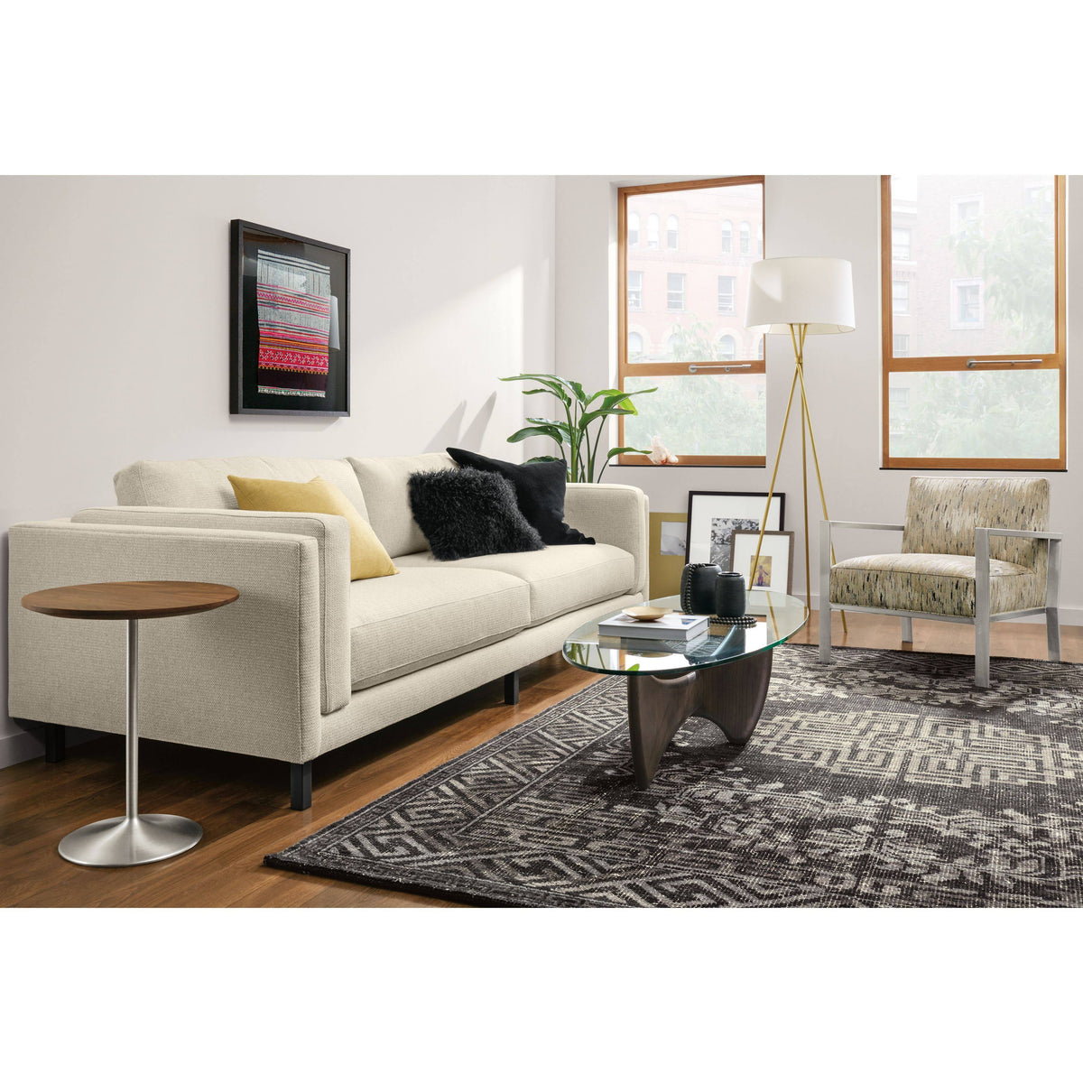 White Round End Table G229980