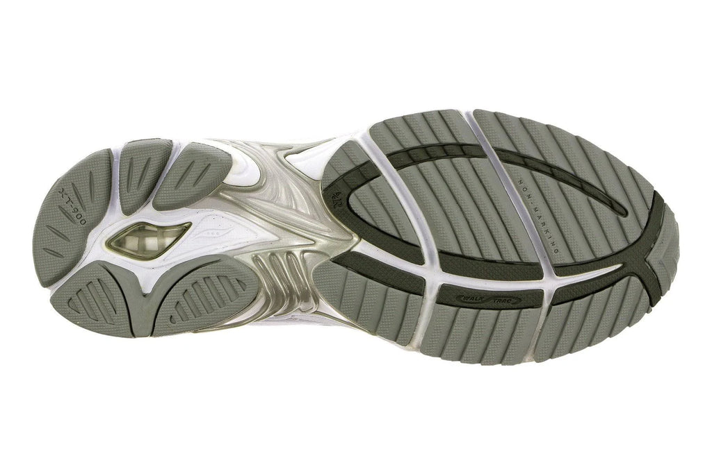 White/Silver Men&s Size 8.5 Shoes J939352