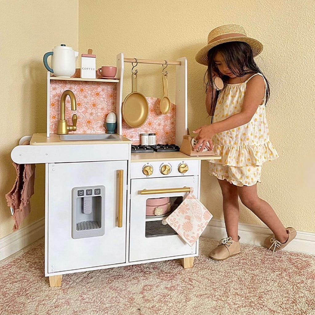 White Wooden Play Kitchen with 20-Piece Pretend Food Accessories C454