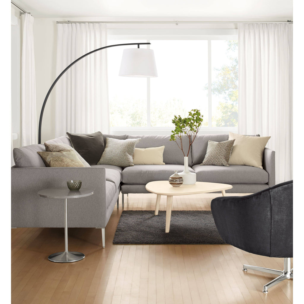 White Round End Table G229980
