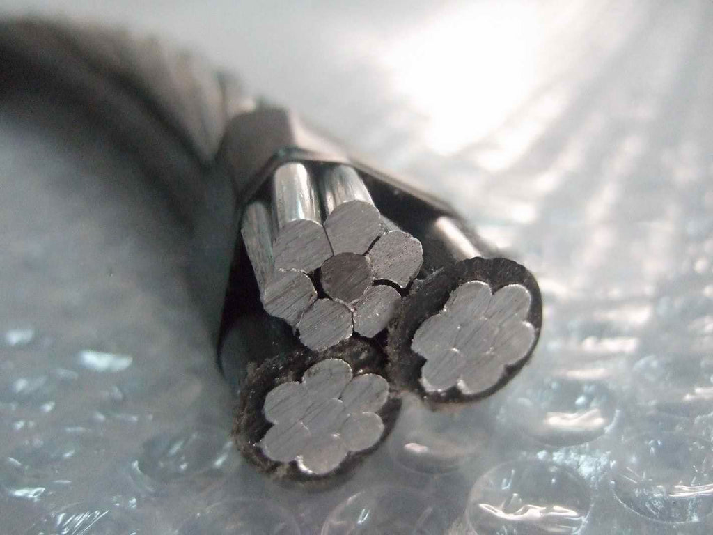 150' Nassau Cockle 2-2-4 Aluminum Triplex Overhead Service Drop Cable B511094