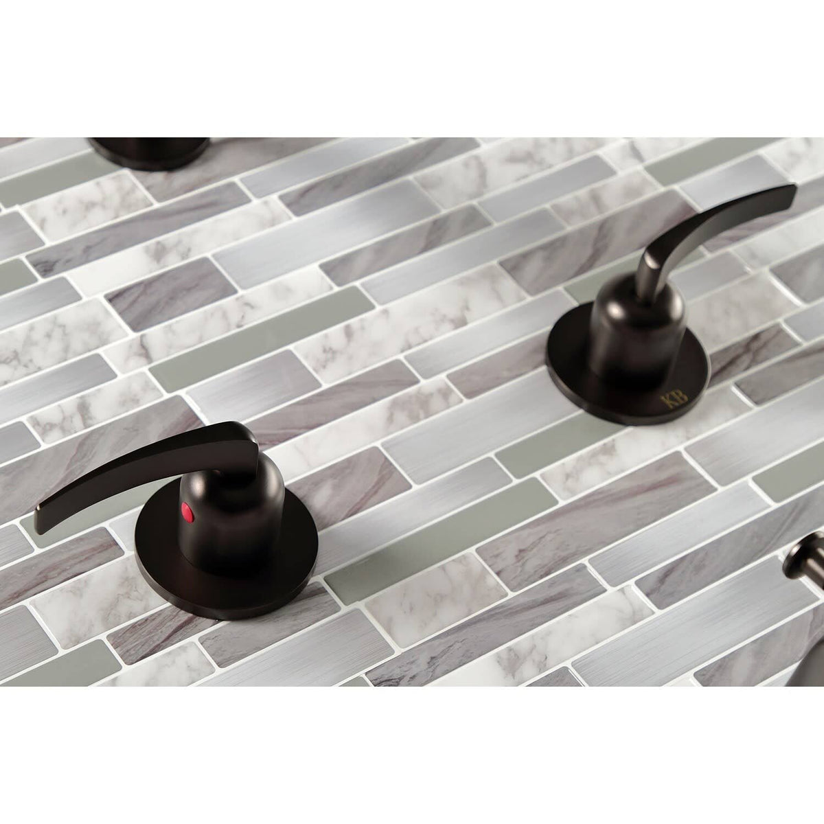 Two-Handle Tub and Shower Faucet, Oil Rubbed Bronze P913709