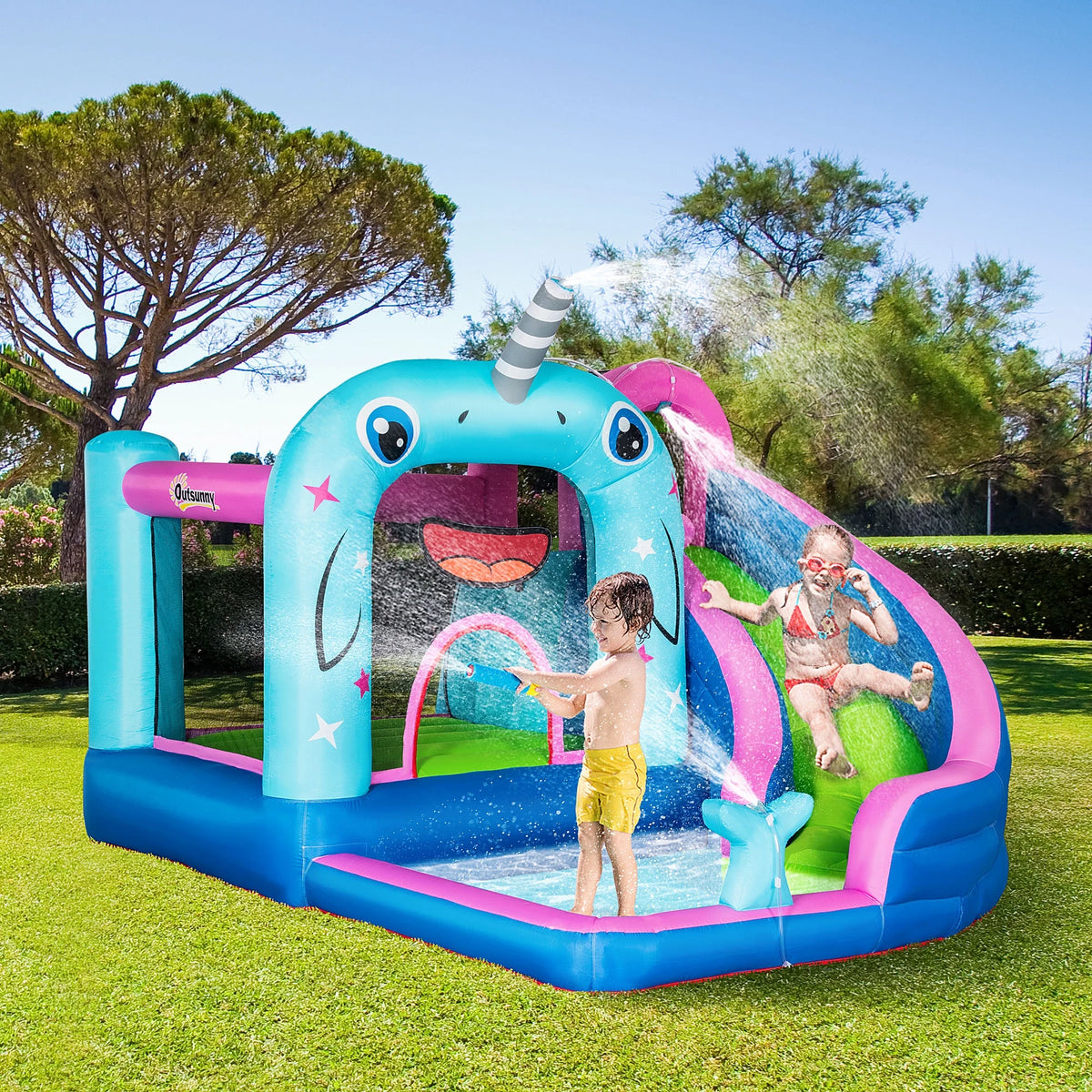 5-in-1 Inflatable Bounce House with Slide & Water Gun Z782211