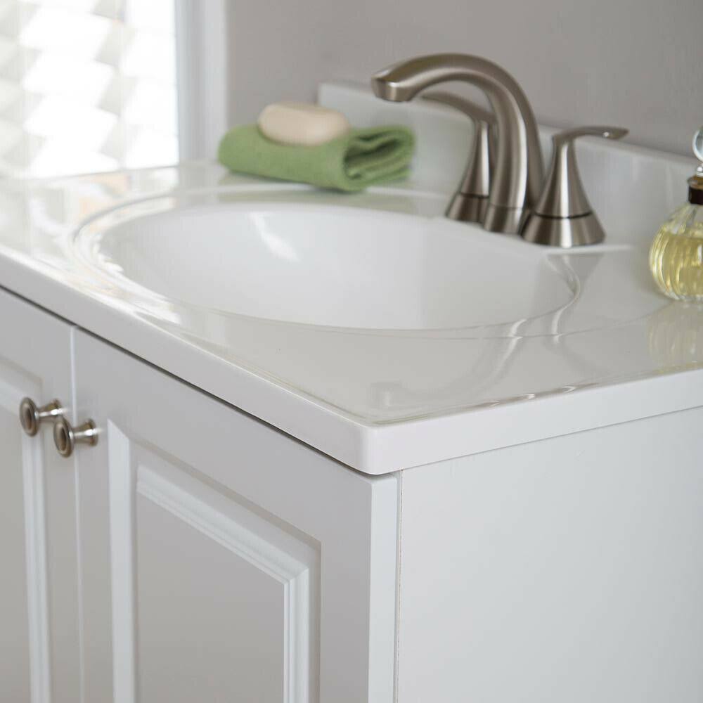 White Bath Vanity with Cultured Marble Vanity Top M7886