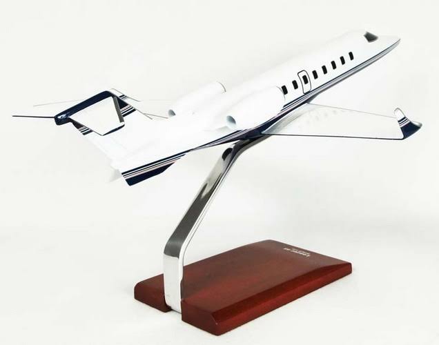 Learjet 45 Model Airplane K124