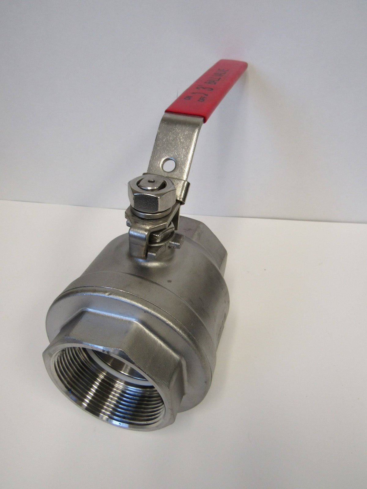 Full Port Ball Valve, 3x22 NPT, 2 Piece, 304 Stainless Steel Y2680