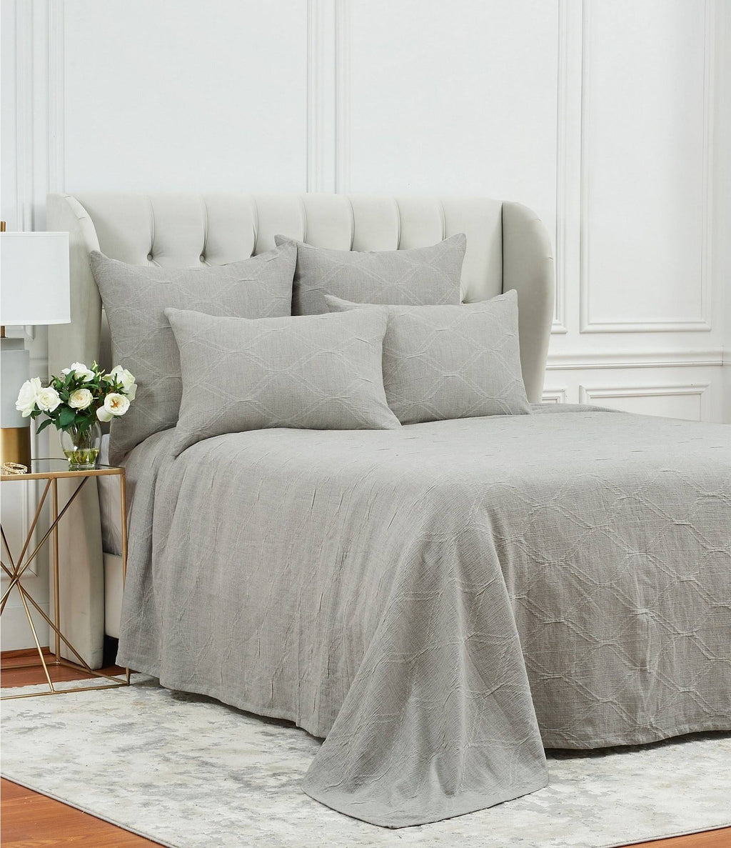 Queen Stone Matelasse Coverlet C64679